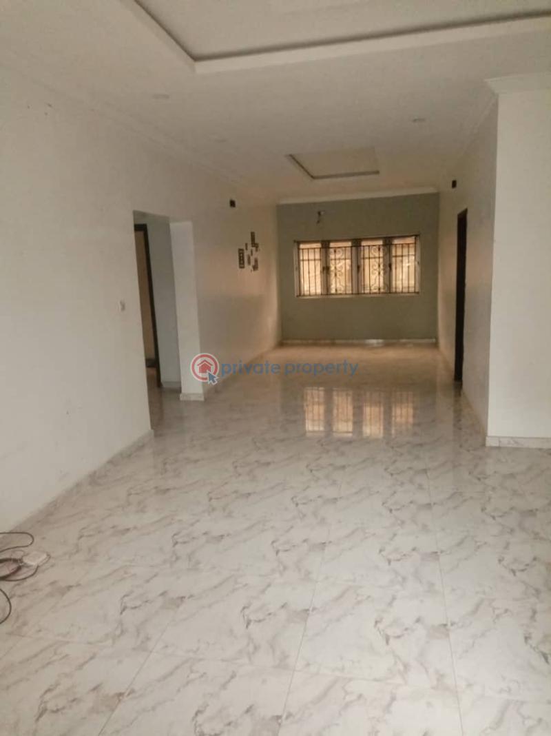3 bedroom Flat & Apartment For Rent Alagomeji Yaba Lagos - 1