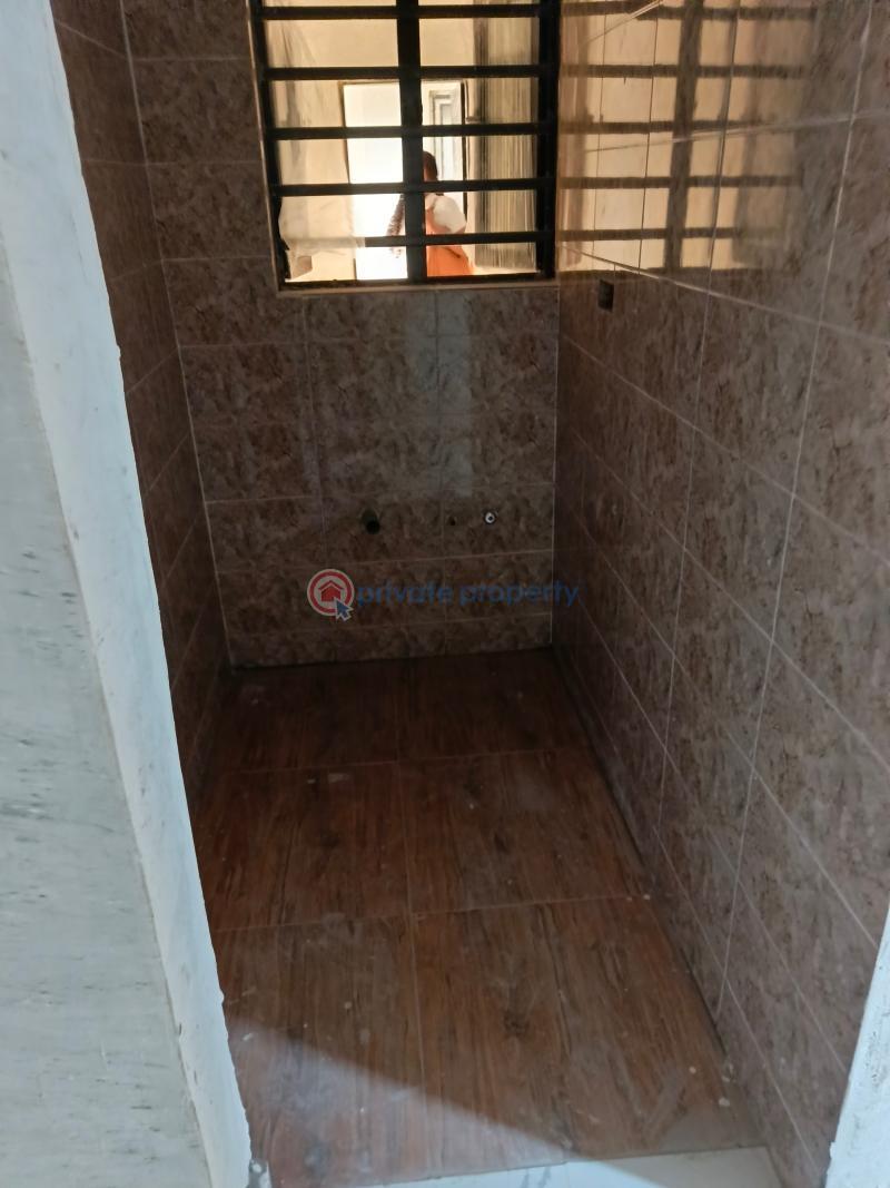 1 bedroom Mini Flat For Rent Surulere Lagos - 2