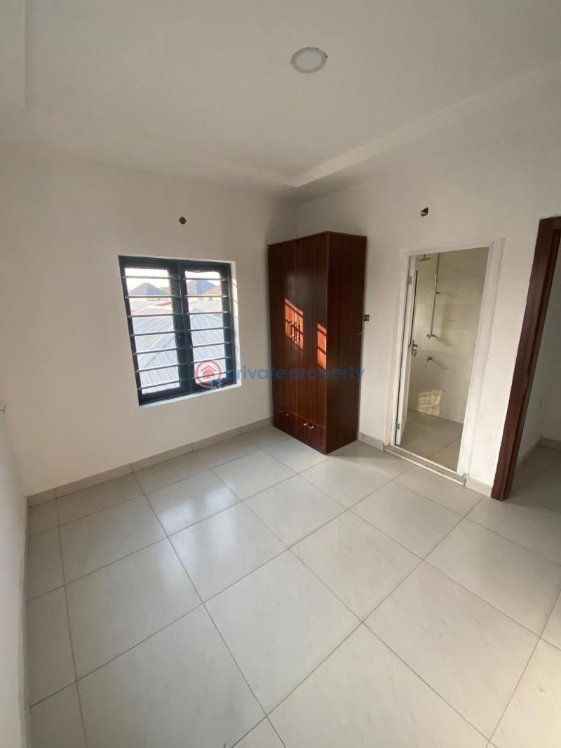 3 bedroom Flat & Apartment For Rent Ologolo Lekki Lagos - 2