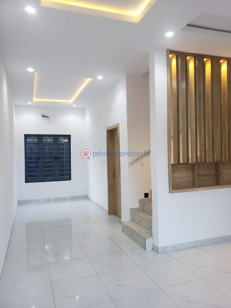 4 bedroom Terraced Duplex For Sale Magodo GRA Phase 1 Ojodu Lagos - 2