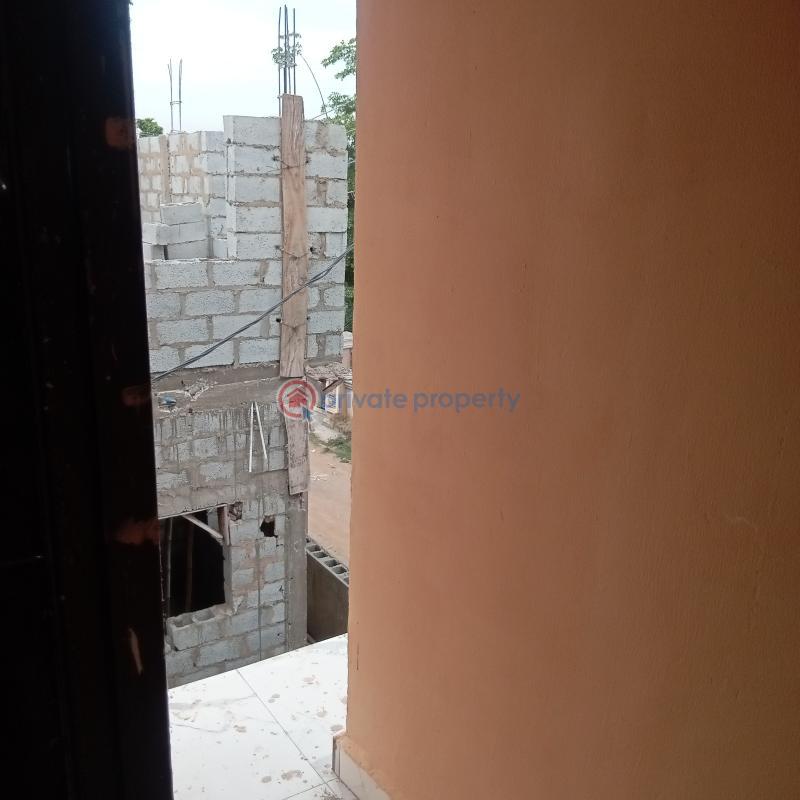 Attractive 3bedroom flat - 6 3 bedroom House For Rent Apase Estate Lugbe Abuja Phase 4  - 6