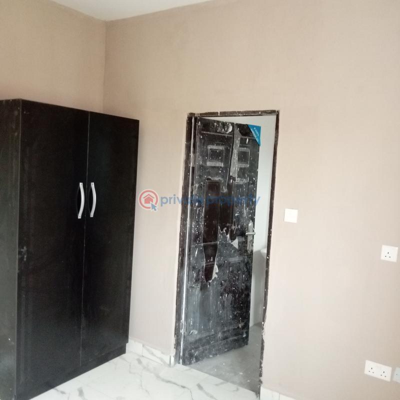 Attractive 3bedroom flat - 4 3 bedroom House For Rent Apase Estate Lugbe Abuja Phase 4  - 4