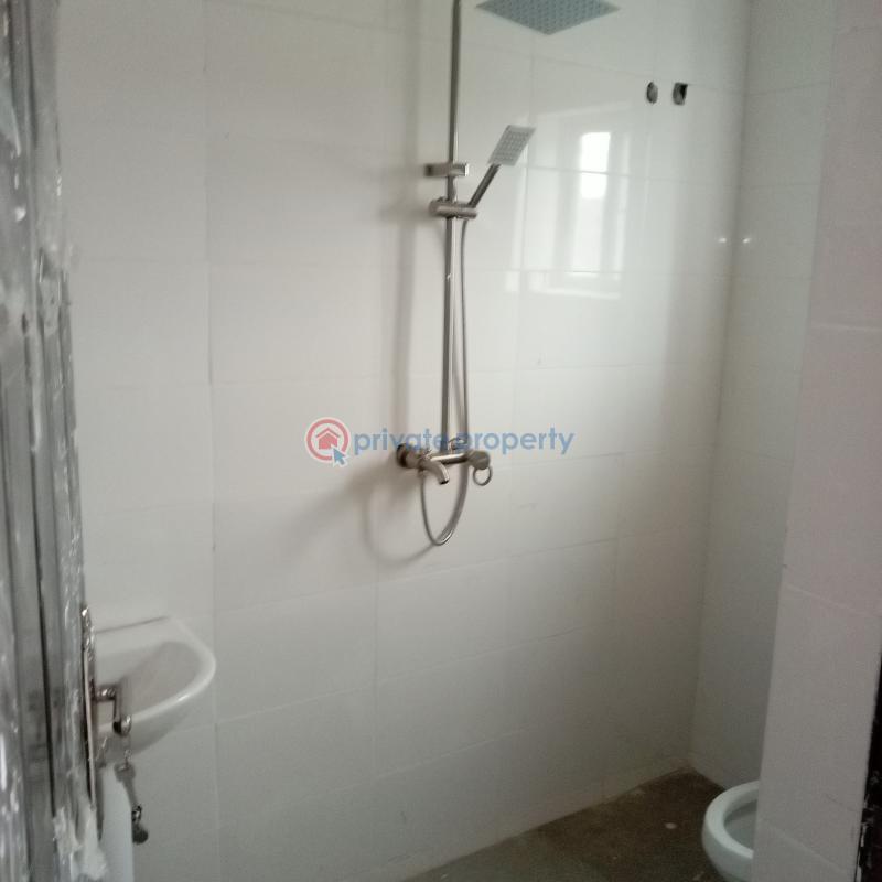 Attractive 3bedroom flat - 5 3 bedroom House For Rent Apase Estate Lugbe Abuja Phase 4  - 5