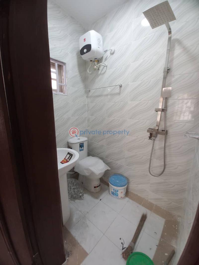 2 bedroom Flat & Apartment For Rent Thomas Estate Ajah Lagos - 2