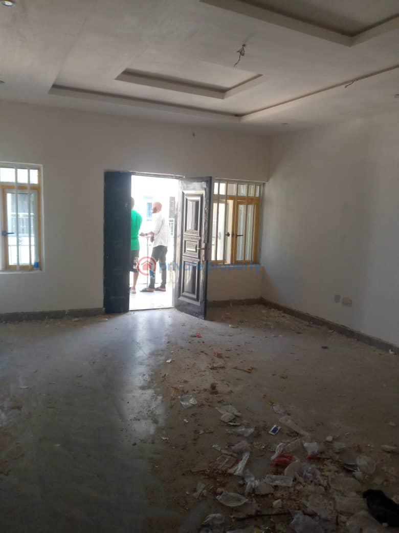 2 bedroom House For Rent Ologunfe, Before Awoyaya Bus Stop, Ajah Lagos - 7