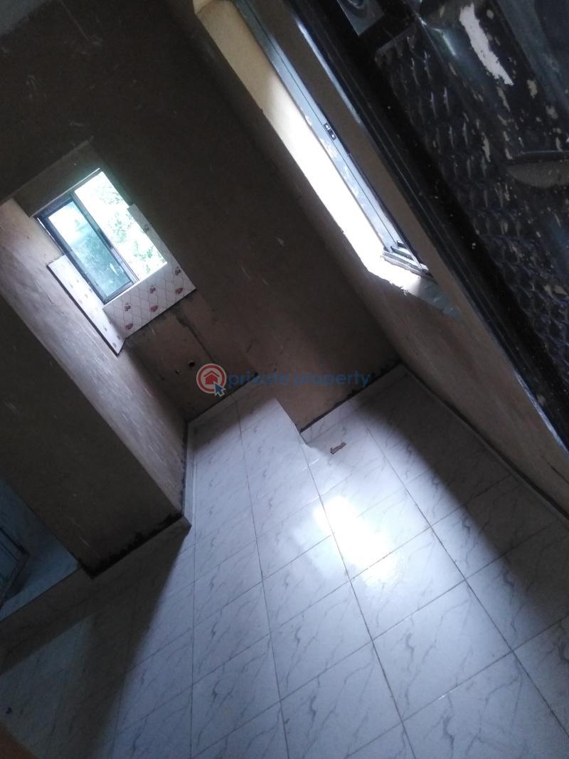 Self Contain For Rent Awoyokun Ilupeju Bye-pass Lagos - 1