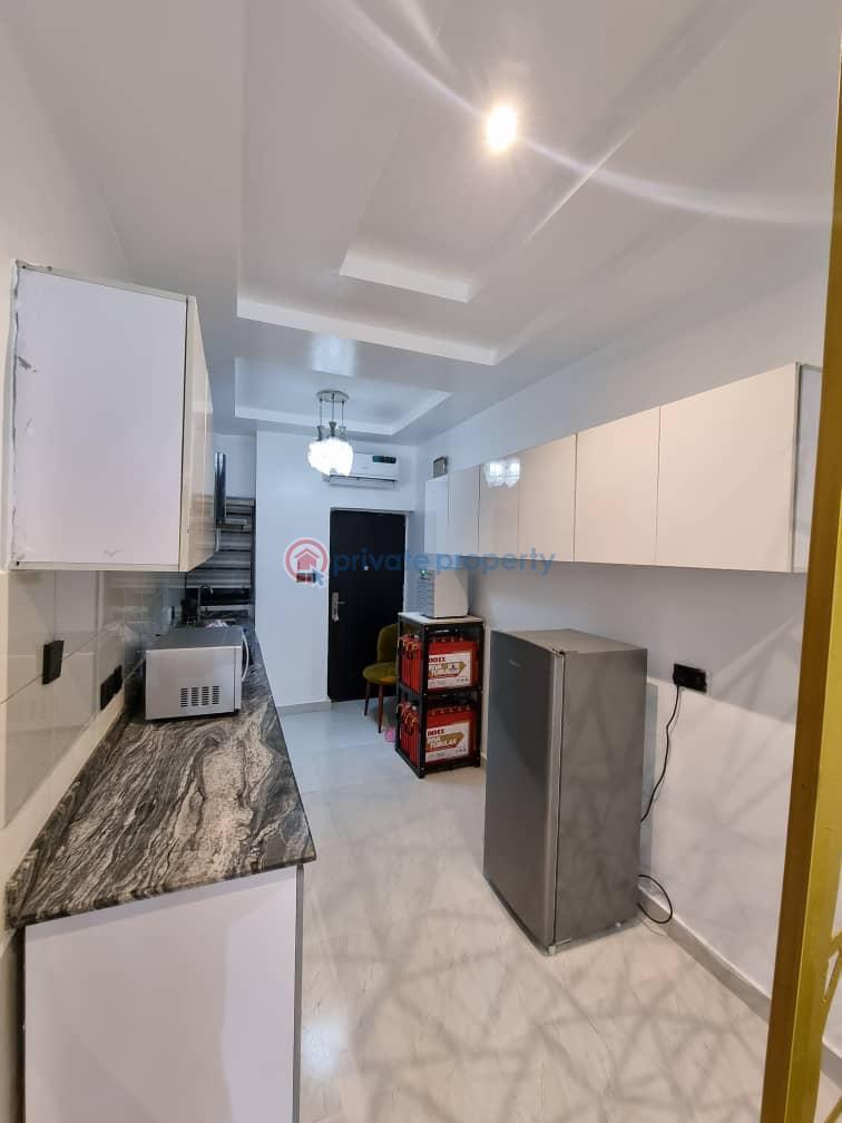 2 bedroom Flat & Apartment For Rent Ologolo Lekki Lagos - 8