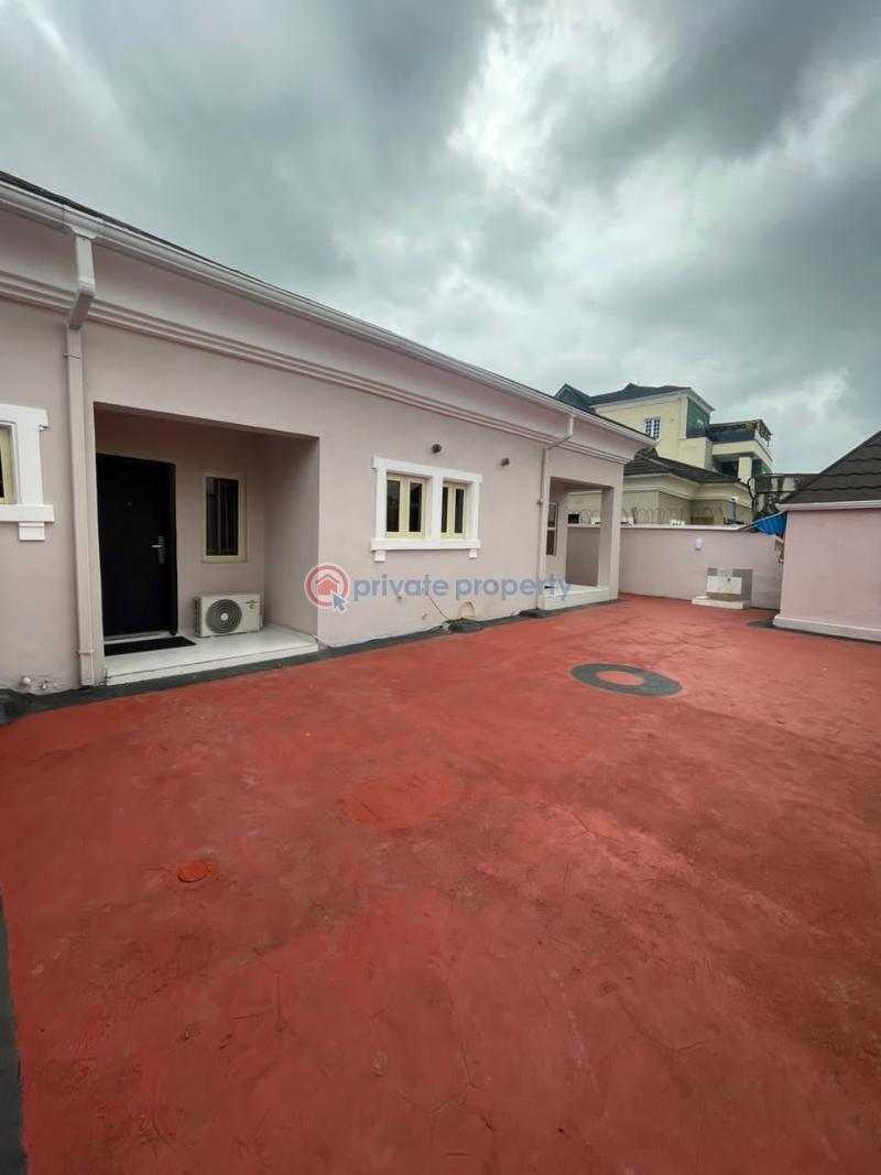 1 bedroom House Short let Wasimi Maryland Ikeja Lagos - 5