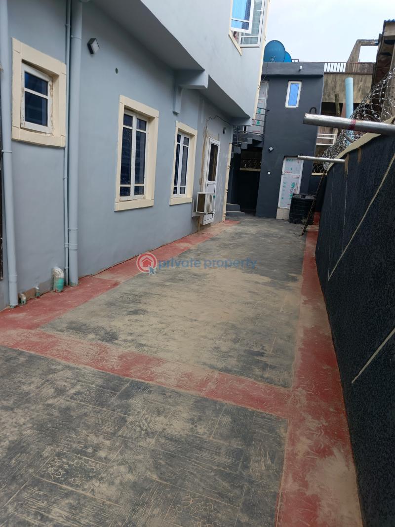 2 bedroom Flat & Apartment For Rent Gbagada Lagos - 5