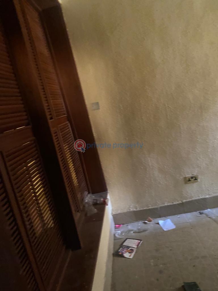 3 bedroom House For Rent Ikolaba Estate, Close To Bodija, Ibadan Oyo - 1