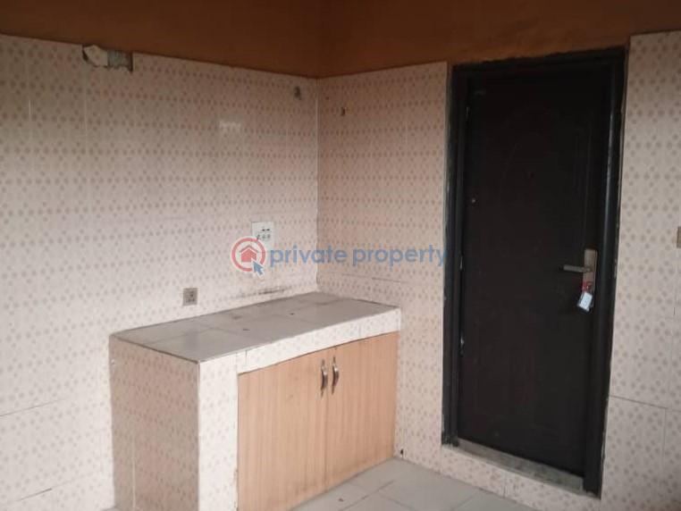 3 bedroom Semi detached Bungalow For Rent Olorunda Akobo Ibadan Oyo - 0