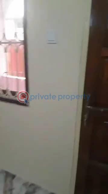 Newly renovated 3 bedroom flat - 1 3 bedroom Block Of Flats For Rent Fagba, Abule Egba Lagos - 1
