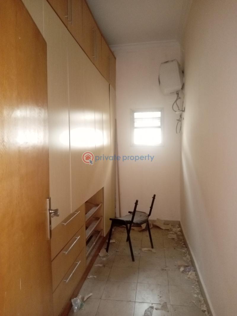 3 bedroom Terraced Duplex For Rent Shonnybare Estate Mobolaji Bank Anthony Ikeja Lagos - 11