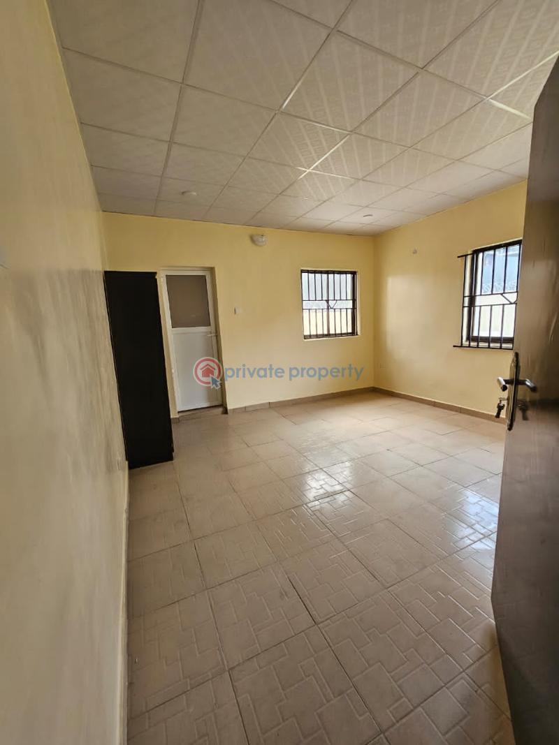 3 bedroom Detached Bungalow For Sale Alegongo Estate, Akobo Ibadan Oyo - 9