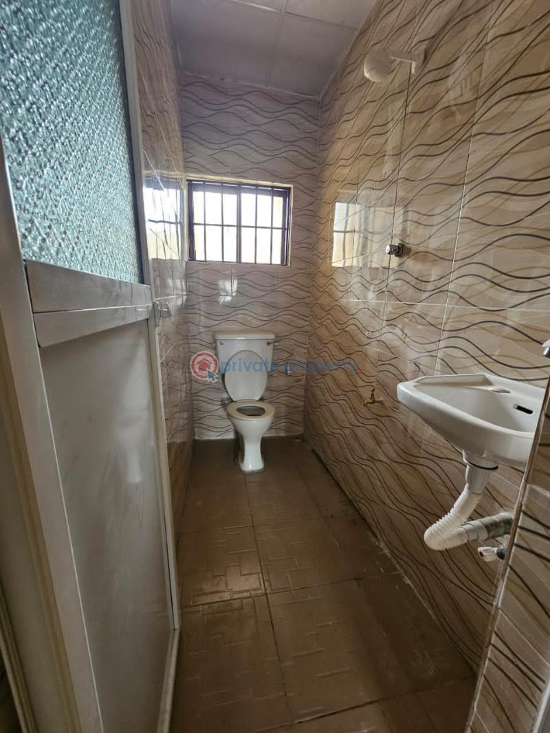 3 bedroom Detached Bungalow For Sale Alegongo Estate, Akobo Ibadan Oyo - 8