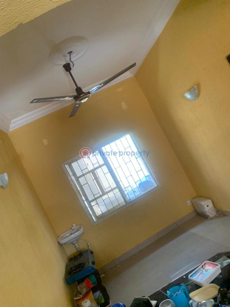 3 bedroom House For Rent Shangisha Kosofe/Ikosi Lagos - 8