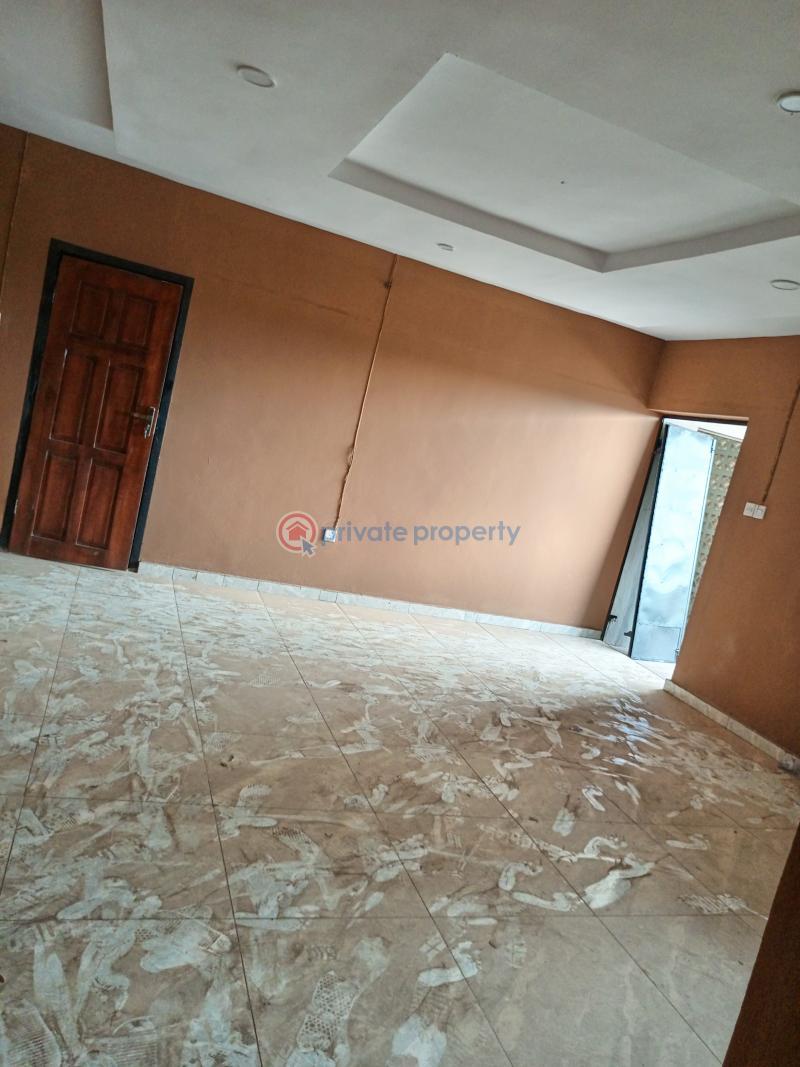 3 bedroom House For Rent Olaogun Area Old Ife Road Ibadan Oyo - 4