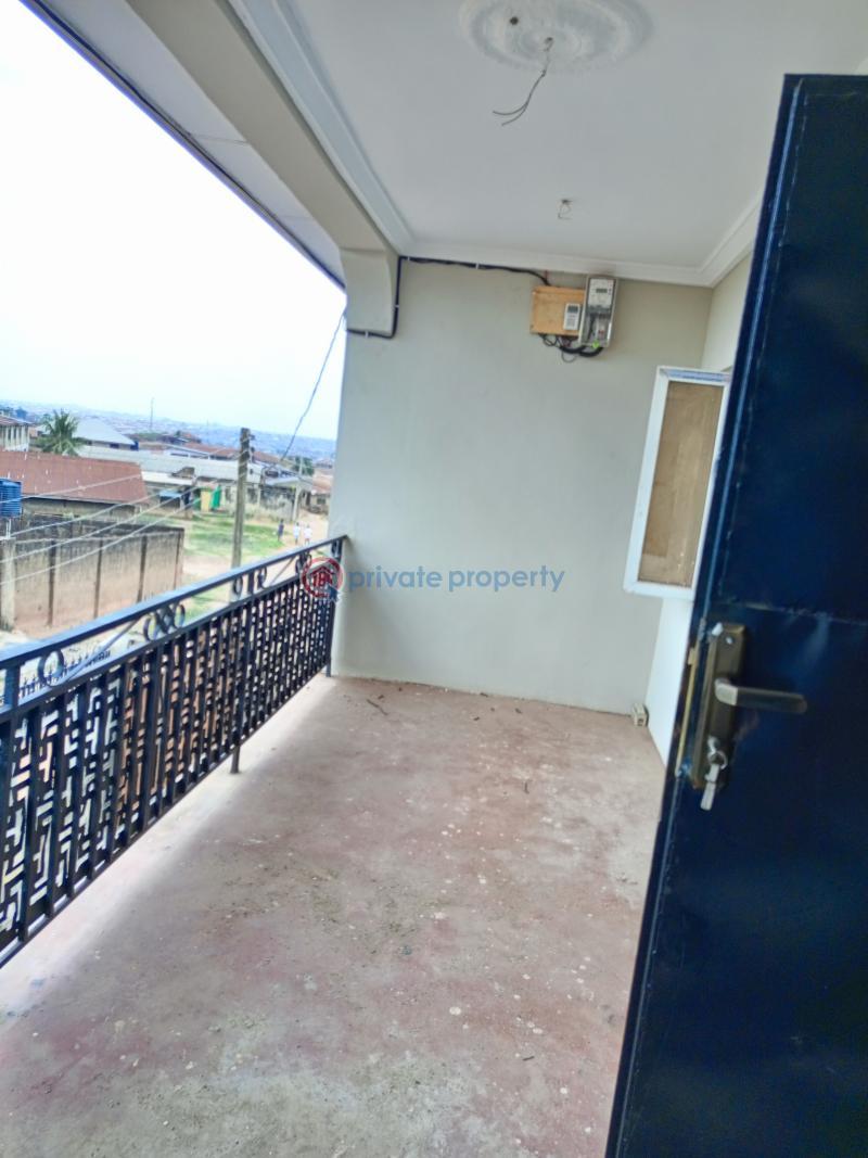 3 bedroom House For Rent Olaogun Area Old Ife Road Ibadan Oyo - 1