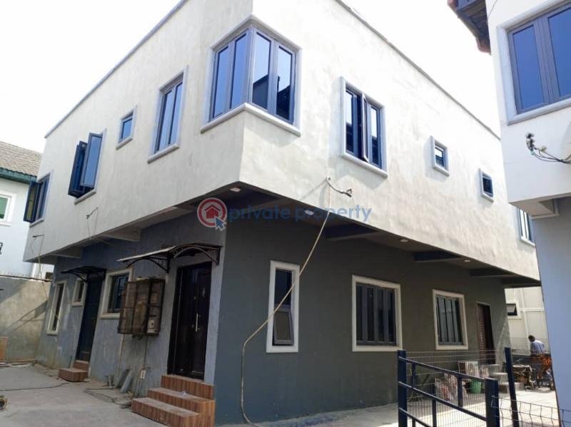 4 bedroom House For Rent Gbagada Lagos - 19