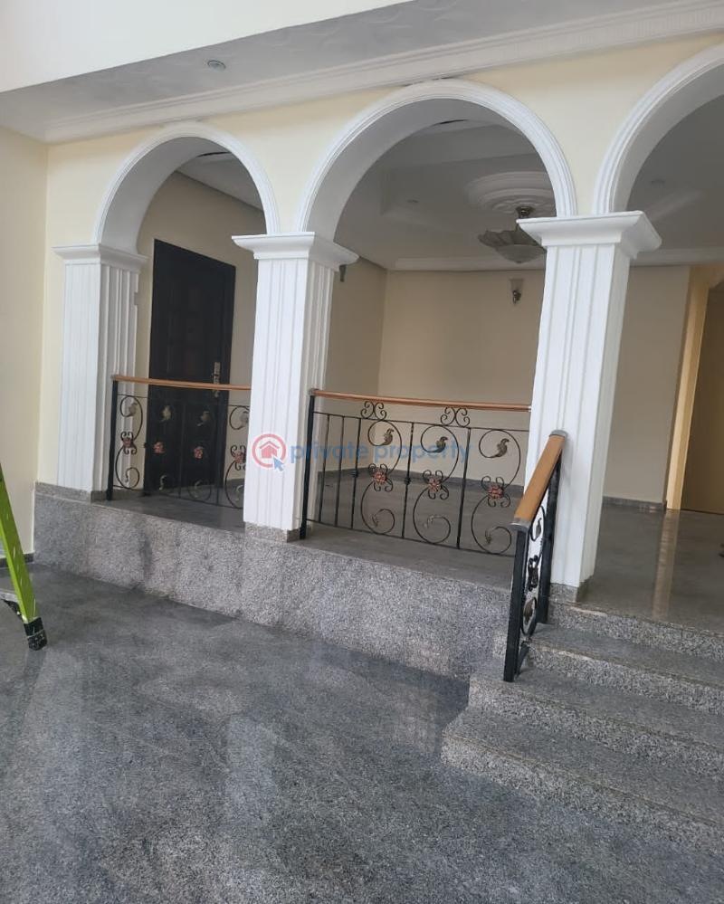 4 bedroom House For Rent Gra, Ojota Lagos - 4