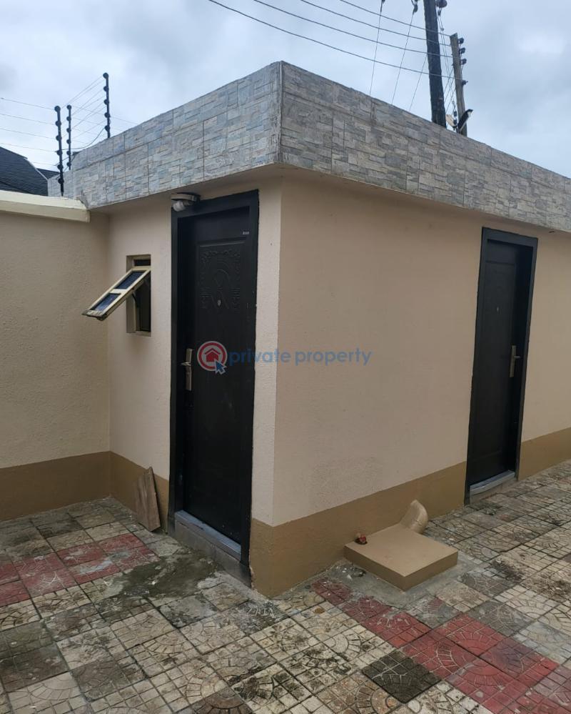 4 bedroom House For Rent Gra, Ojota Lagos - 6