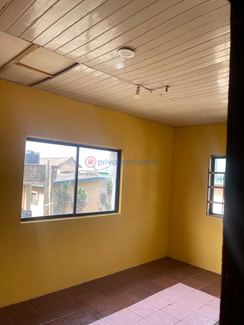 House For Rent Ayodele Fanoik Magodo Phase 1 Ojodu Lagos - 0
