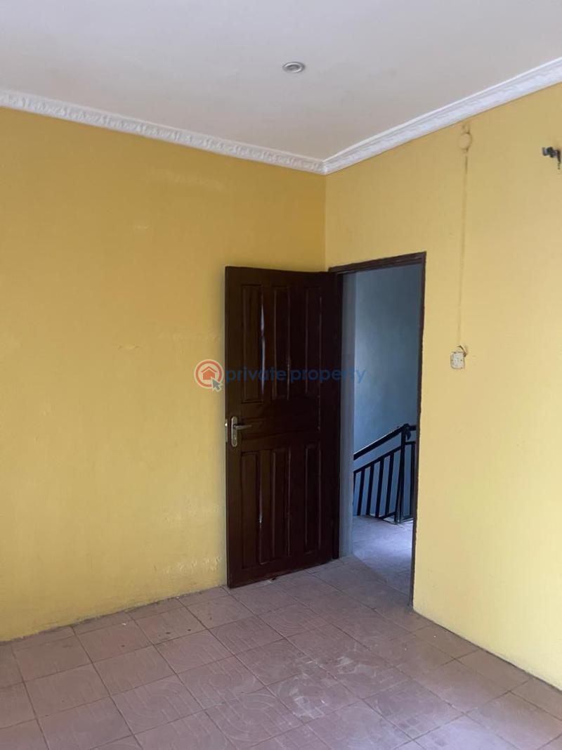 House For Rent Ayodele Fanoik Magodo Phase 1 Ojodu Lagos - 1