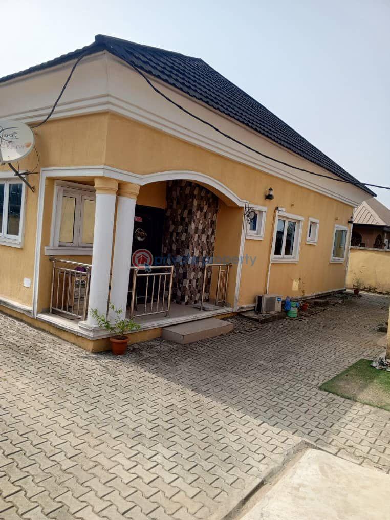 1 bedroom Flat & Apartment For Rent Off Walter Sirfree Ifako Ifako-Gbagada Lagos - 2