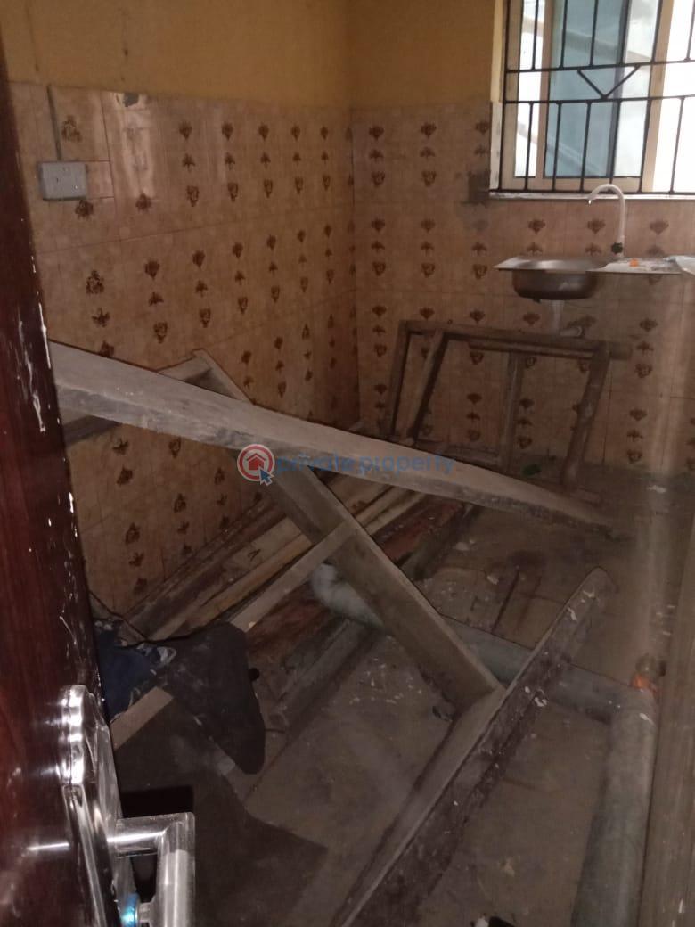 1 bedroom Flat & Apartment For Rent Haruna Off College Road Ogba Ogba Lagos - 4