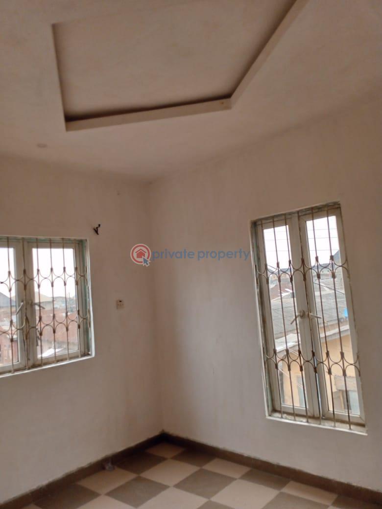 1 bedroom Mini Flat For Rent Agege Lagos - 10