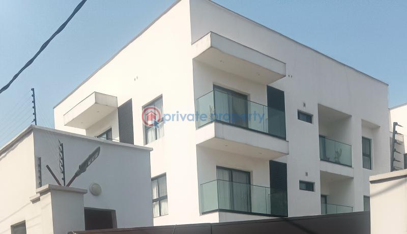 3 bedroom Shared Apartment For Sale Lovely Environment In An Avenue, (in Ward) Allen Junction Ikeja Allen Avenue Ikeja Lagos - 0