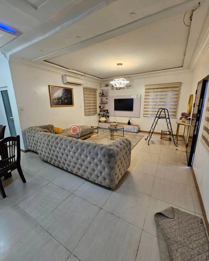 3 bedroom Detached Duplex For Sale Okupe Estate Maryland Ikeja Lagos - 3