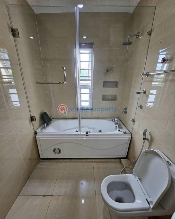 3 bedroom Detached Duplex For Sale Okupe Estate Maryland Ikeja Lagos - 7