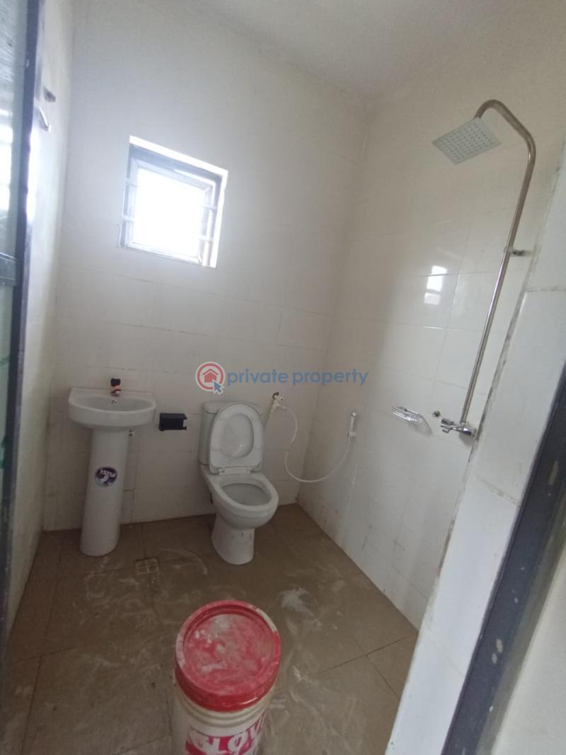 3 bedroom House For Rent P And T Estate Ipaja Lagos - 5