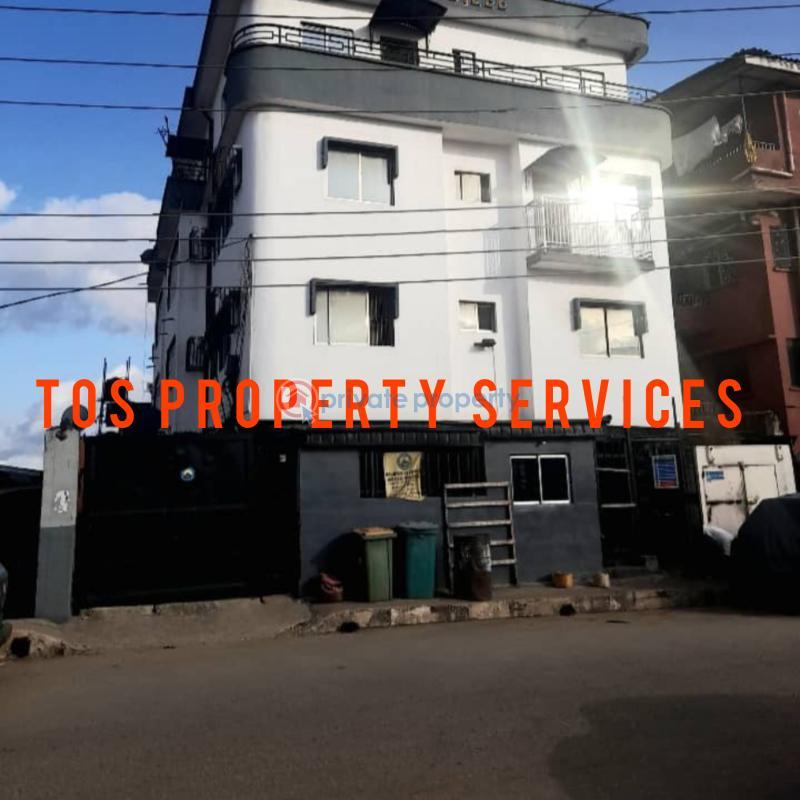 2 bedroom Flat & Apartment For Rent Oworonshoki, Lagos Oworonshoki Gbagada Lagos - 0