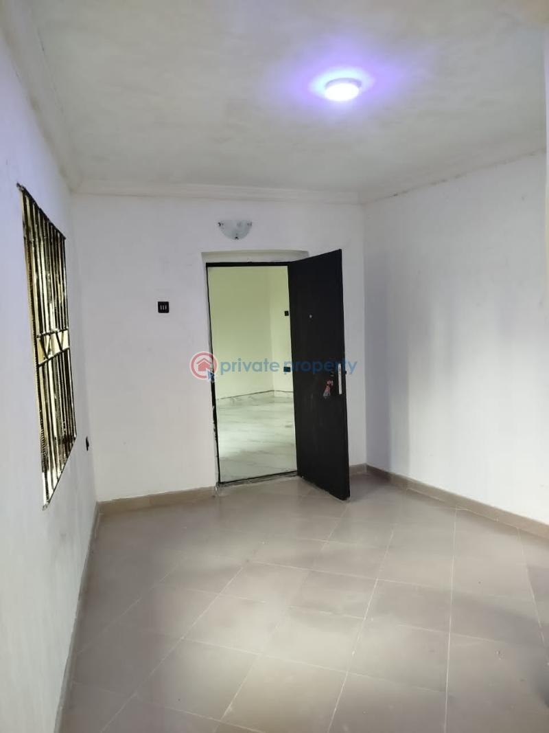 2 bedroom Block Of Flats For Rent Seaside Estate Badore Ajah Lagos - 5