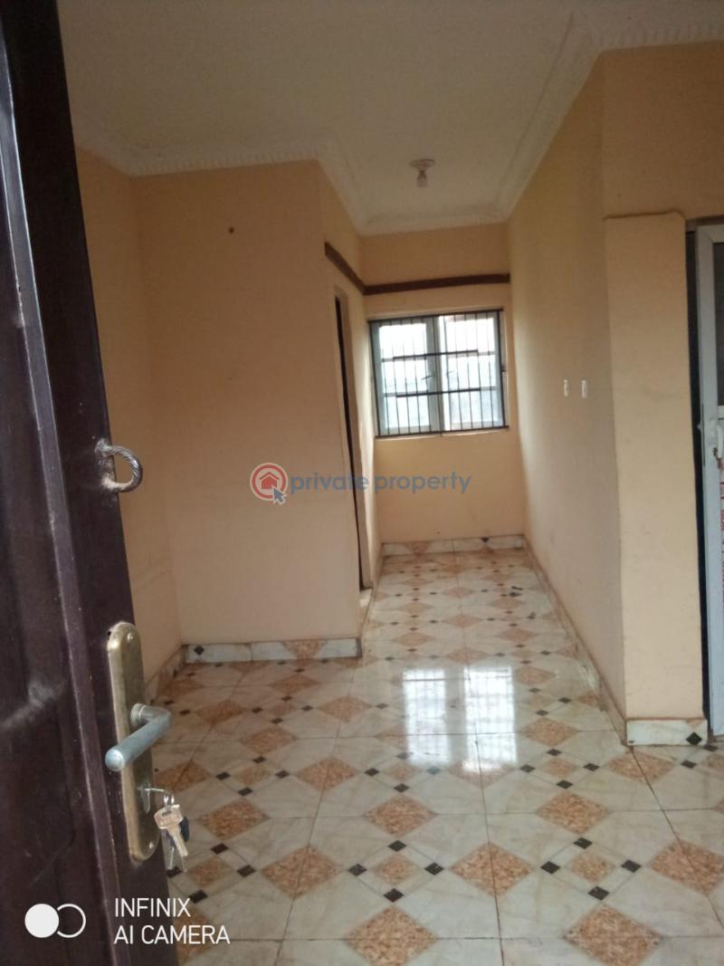 2 bedroom Block Of Flats For Rent Akiko Akala Estate Ibadan Oyo - 3