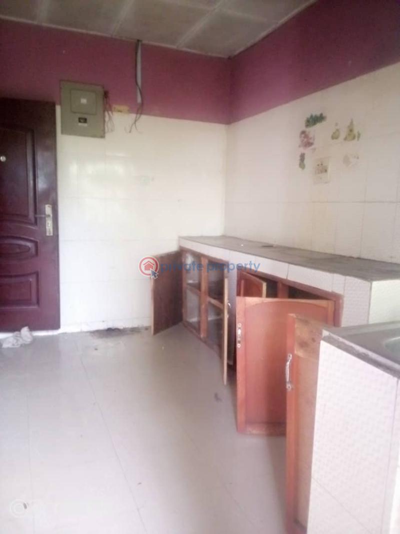3 bedroom Flat & Apartment For Rent Makinde Bus Stop Amule Ipaja Lagos - 7