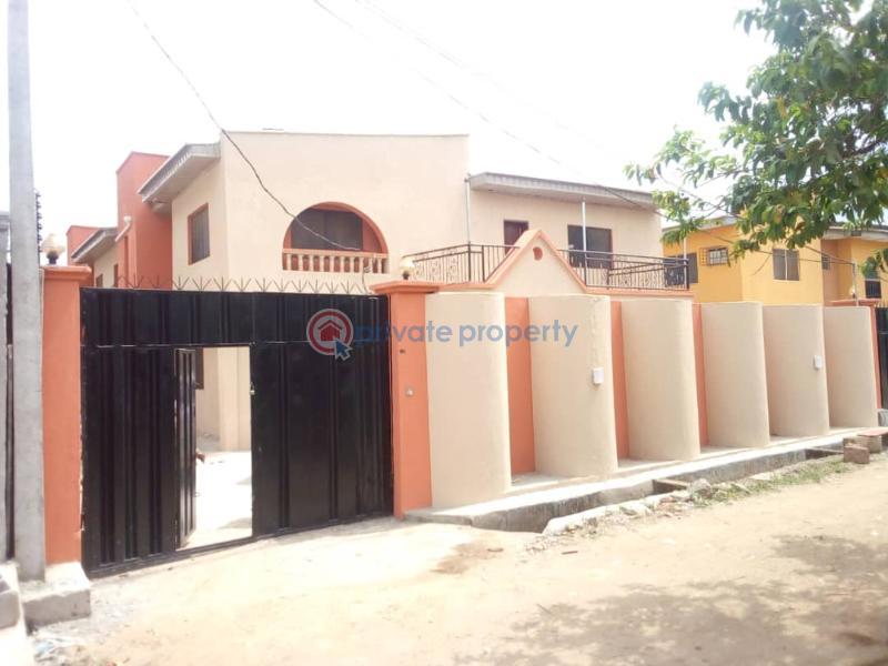 3 bedroom House For Rent Off Shola Martins Str, Off Olaniyi Street, Abule Egba Abule Egba Agege Lagos - 2