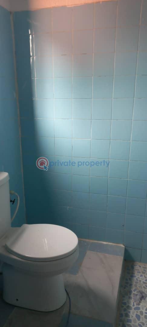 1 bedroom Flat & Apartment For Rent Thomas Estate Ajah Lagos - 11