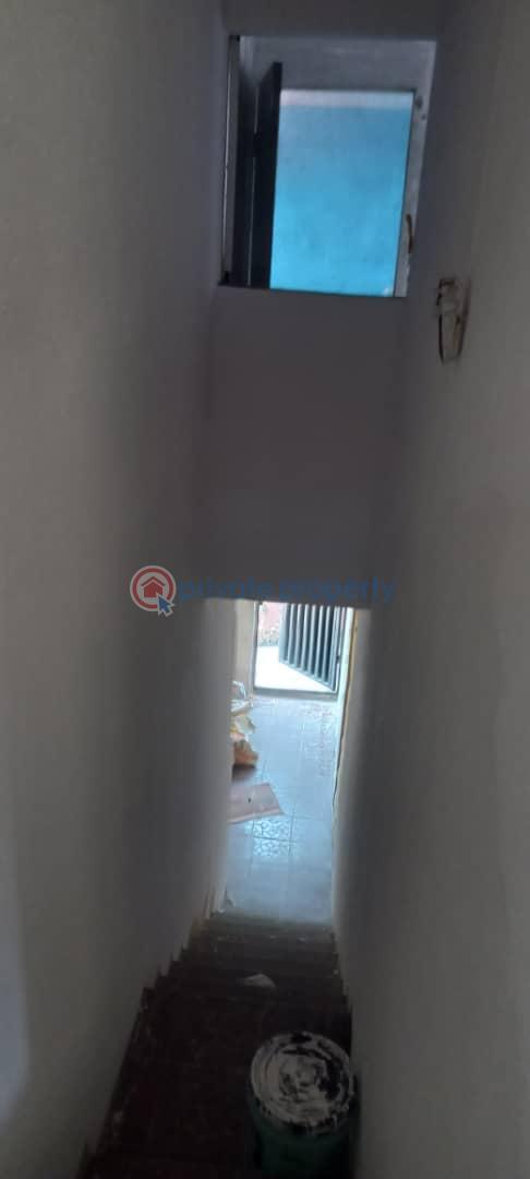 1 bedroom Flat & Apartment For Rent Thomas Estate Ajah Lagos - 1