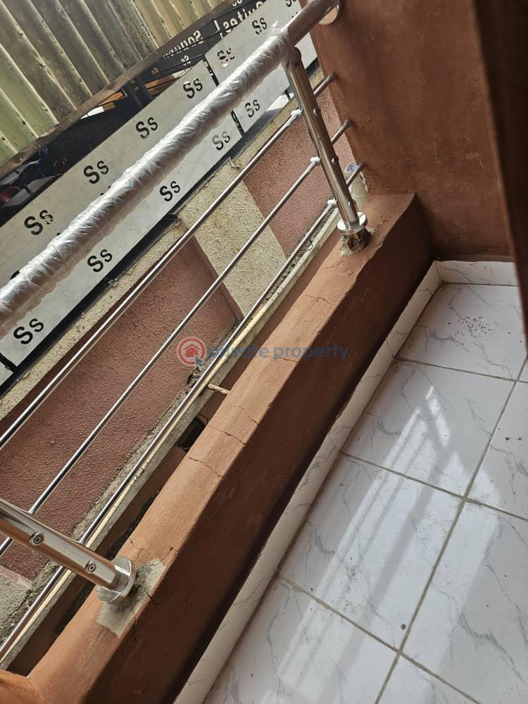 1 bedroom Self Contain For Rent Palmgroove Shomolu Lagos - 4