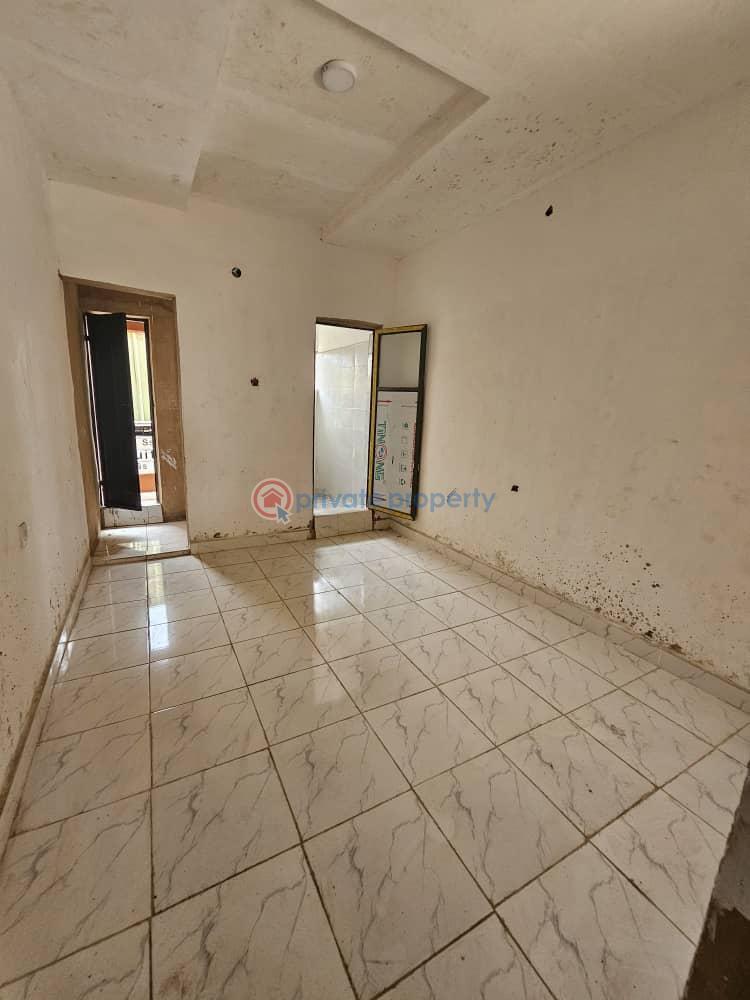 1 bedroom Self Contain For Rent Palmgroove Shomolu Lagos - 2