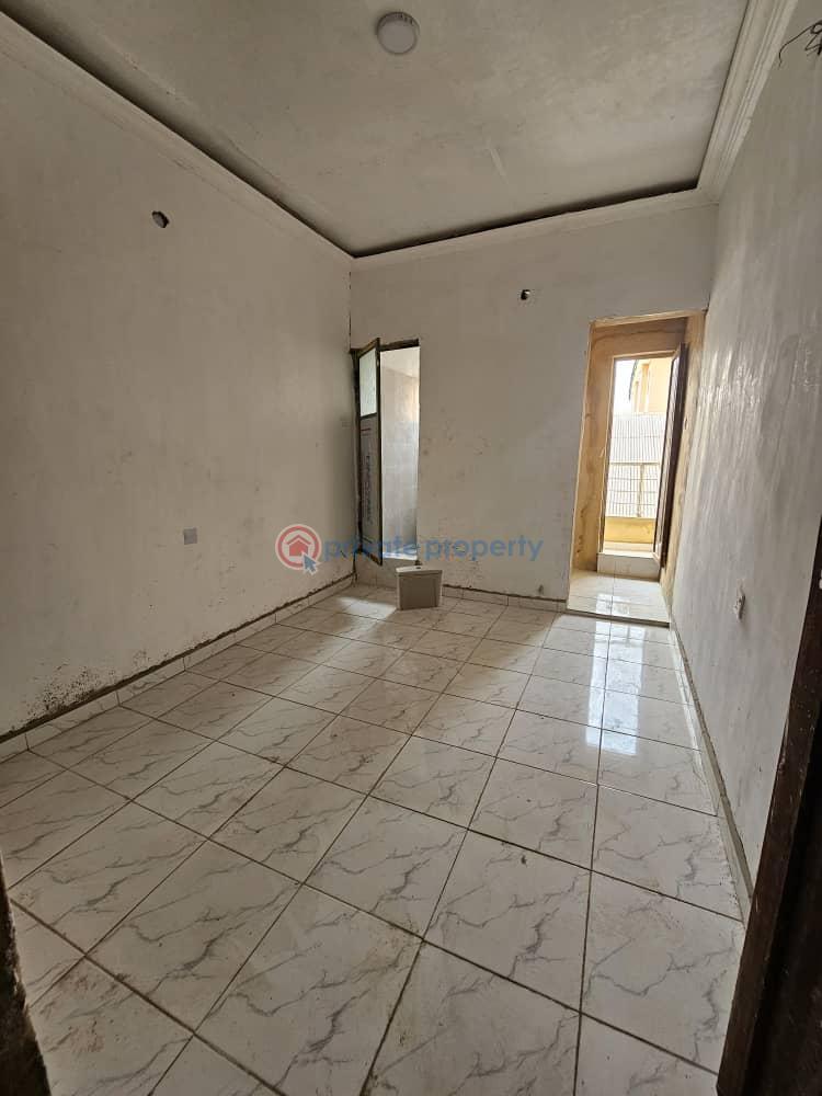 1 bedroom Self Contain For Rent Palmgroove Shomolu Lagos - 1