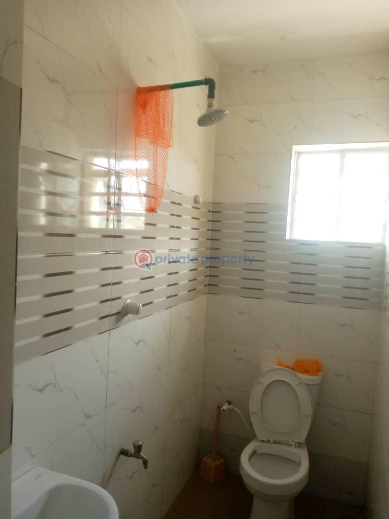 2 bedroom House For Rent Alagomeji Yaba Lagos - 2