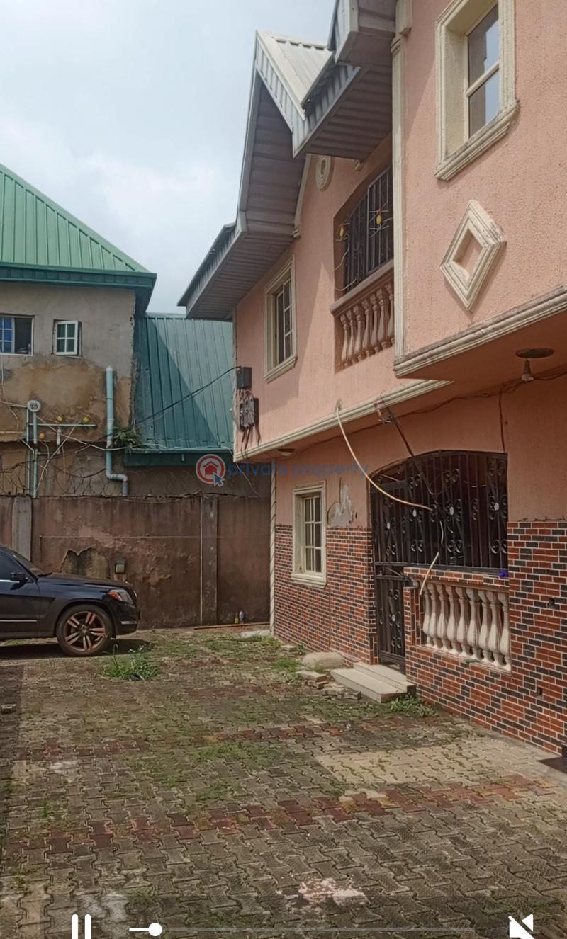 3 bedroom House For Sale Green Feild Estate Isolo Lagos - 0