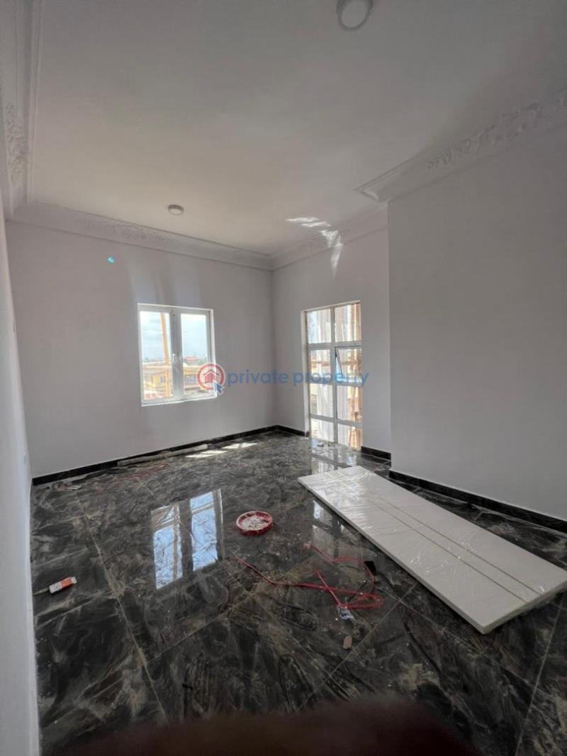 1 bedroom Flat & Apartment For Rent Onike Yaba Lagos - 10