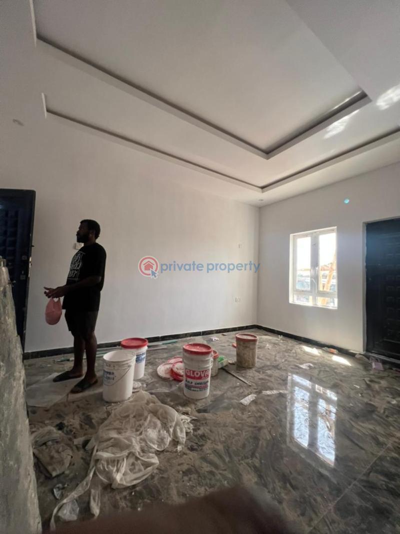 1 bedroom Flat & Apartment For Rent Onike Yaba Lagos - 9