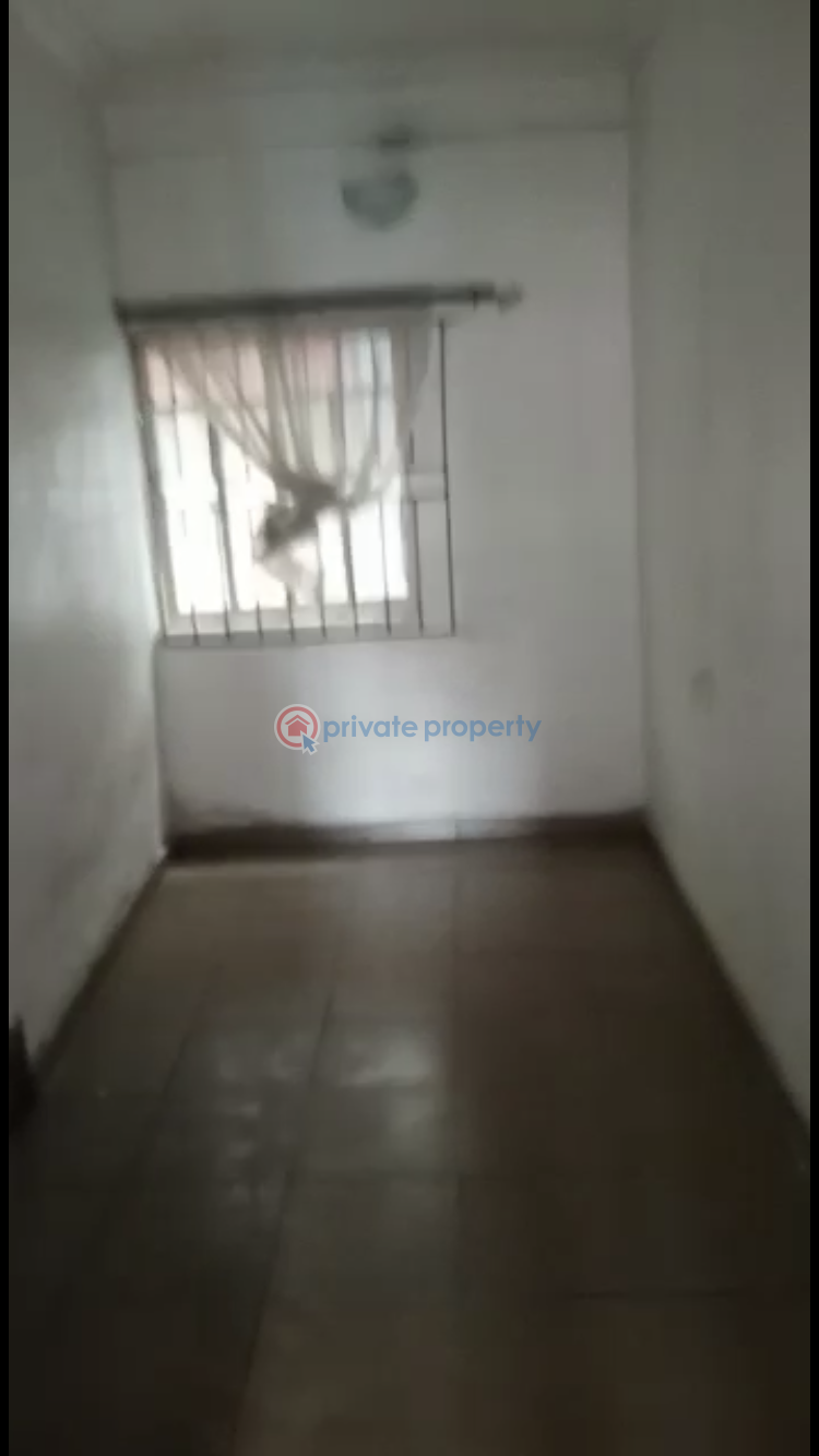 1 bedroom Flat & Apartment For Rent Alagomeji Yaba Lagos - 2