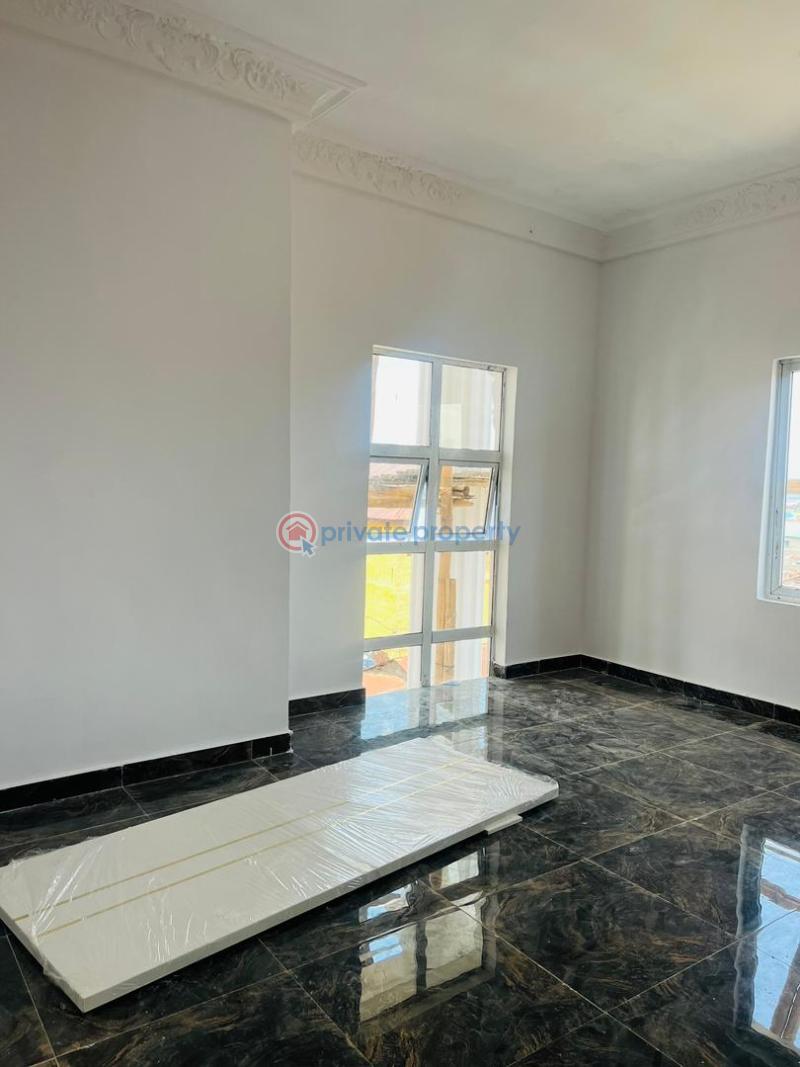 1 bedroom Flat & Apartment For Rent Onike Yaba Lagos - 1